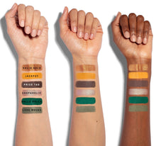 Load image into Gallery viewer, 18B MAKIN’ BANK ARTISTRY PALETTE